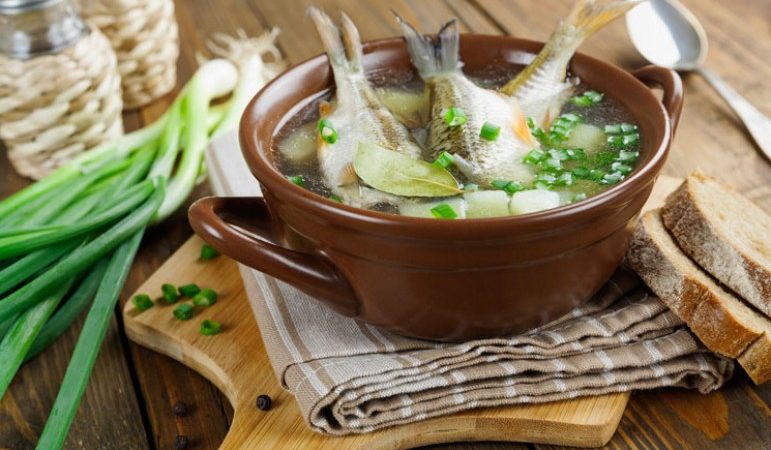 Рецепты рыбных супов — из консервированной и красной рыбы